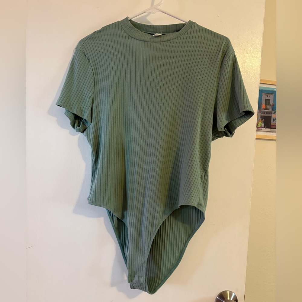 Green Ribbed Women's Top